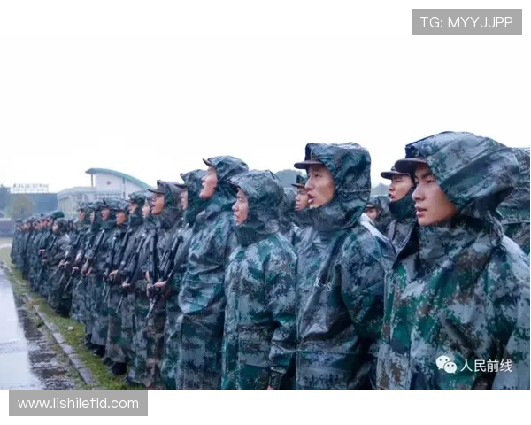 蓝军冬窗按兵不动引热议策略论